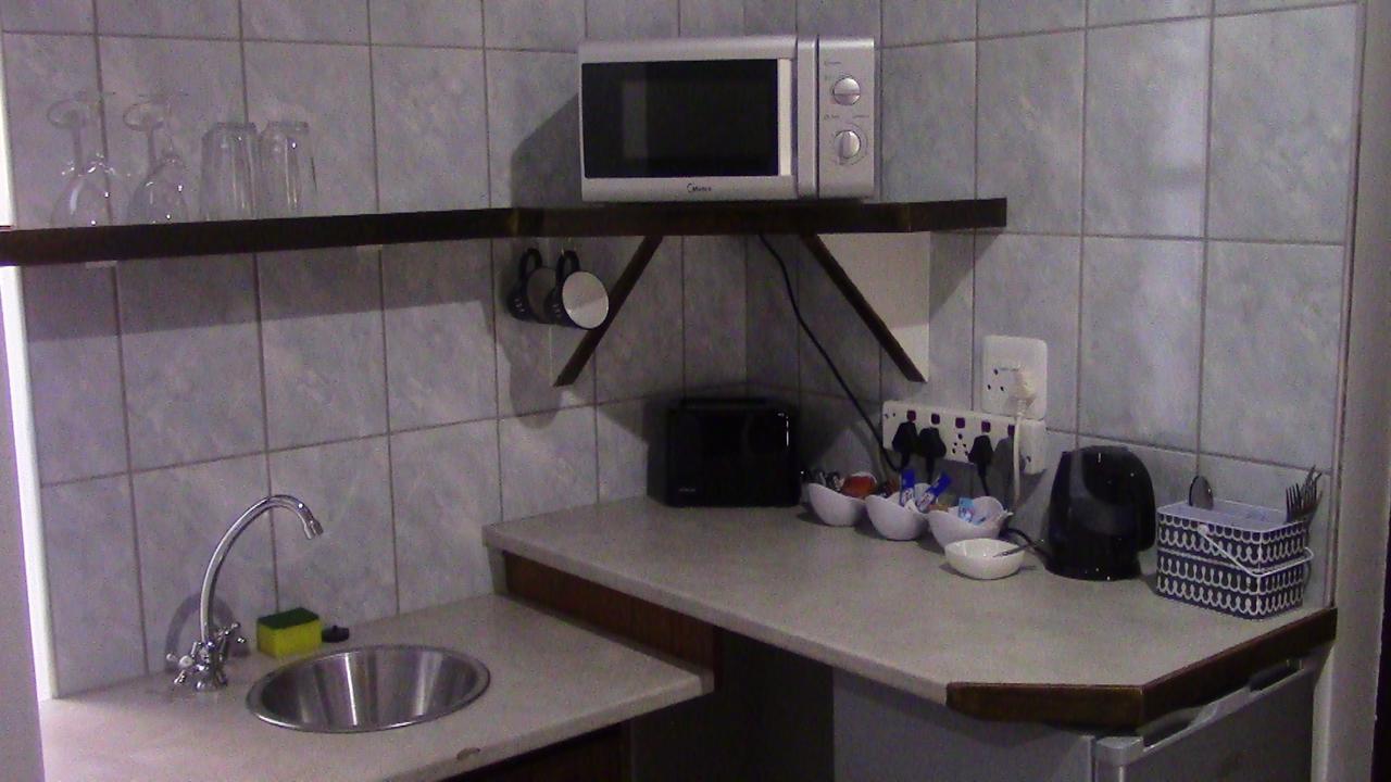Апартаменты в Блувотер Бэй — 30 кв. м., спальни: 1, собственных ванных: 1 Порт-Элизабет Экстерьер фото